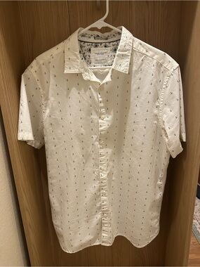 Denim & Flower Cream Short-Sleeve Button-Down with Anchor Print